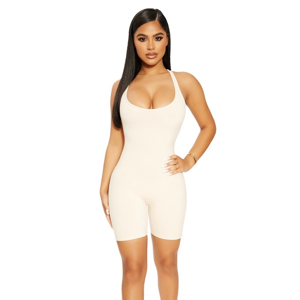 Back in the Snatched Race Scoop Romper - Oat